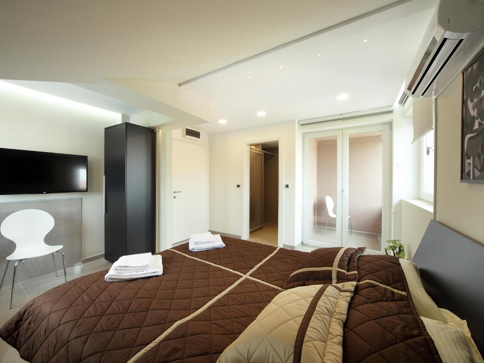 Agent Lux Apartments Jagodina Εξωτερικό φωτογραφία
